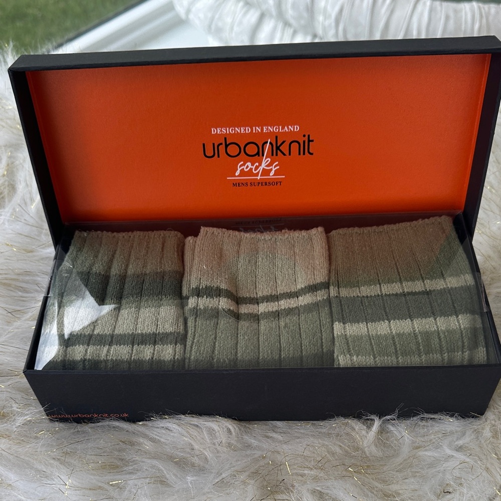 Urban Outfitters Green Striped Men's Socks